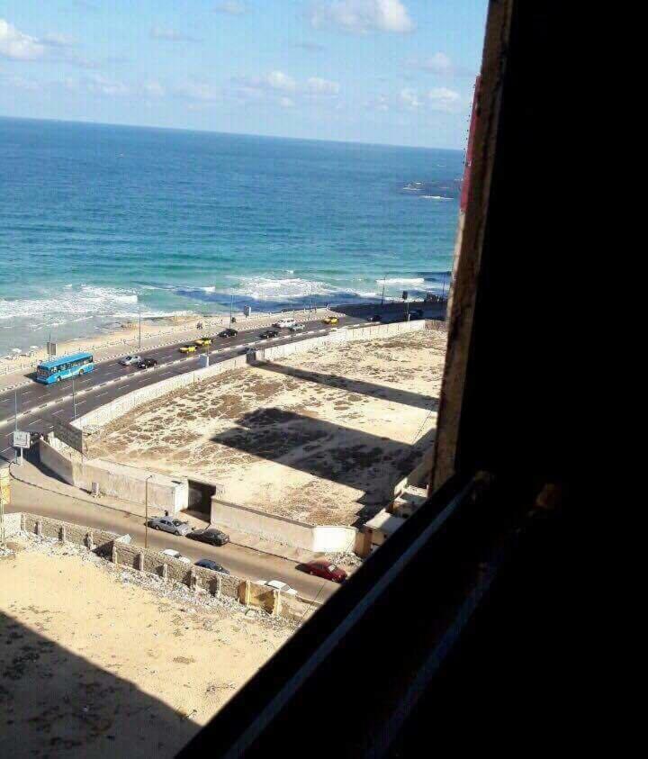 Cozy New 2 Bd Amazing Beach View Next To Hilton Hotel Family Only !العائلات فقط 亚历山大港 外观 照片